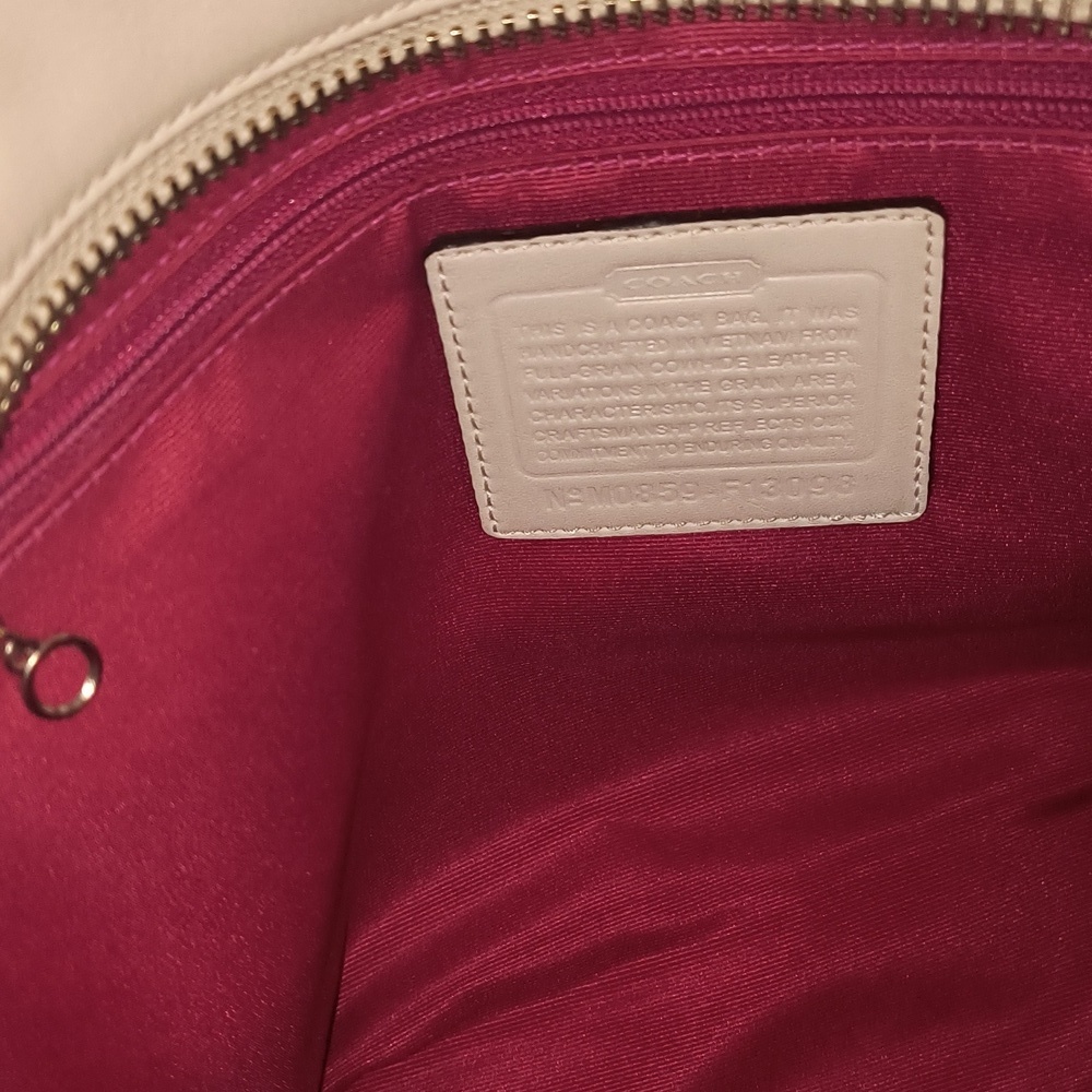 Coach Leather East West Gallery Tote F13098 - Picture 13 of 15